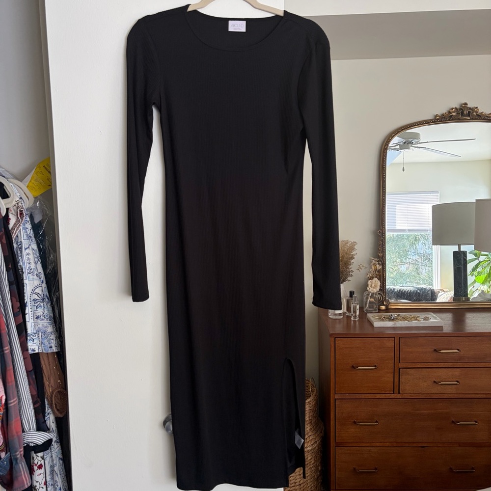 Abound Midi Black Long Sleeve Dress